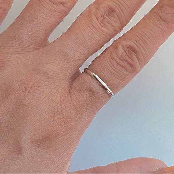 Sterling silver plain 2mm band ring, band ring, plain band ring, silver band - Picture 7 of 10